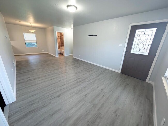 Foto del edificio - 3133 NW 32nd St