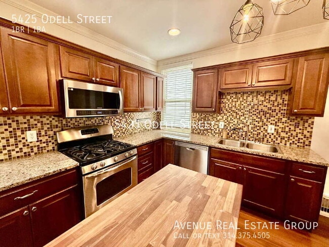 Building Photo - 5425 Odell St