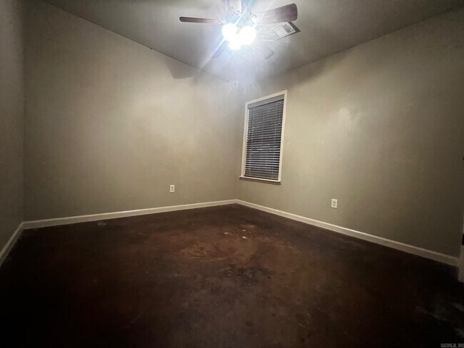 Foto del edificio - 2509 Ridgecrest Rd