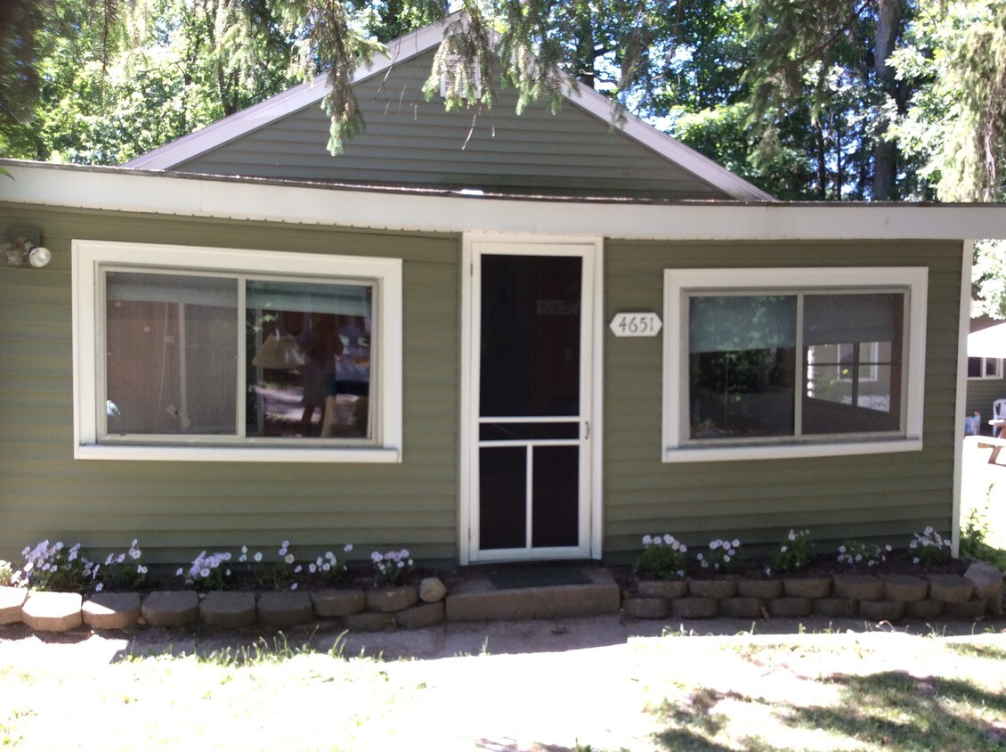 4651 Mayflower Rd, Canandaigua, NY 14424 House Rental in Canandaigua, NY