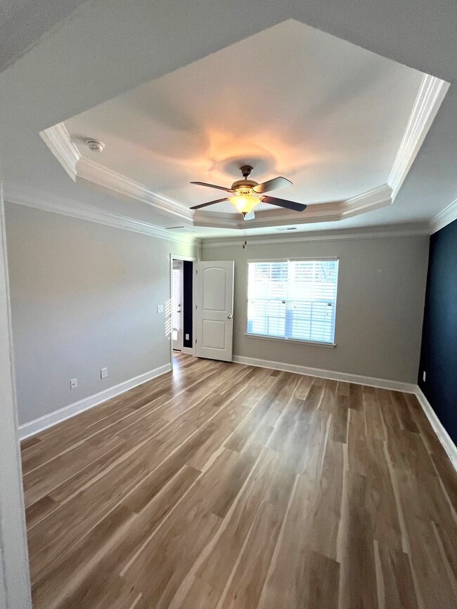 Foto del edificio - Beautiful townhome in High Point