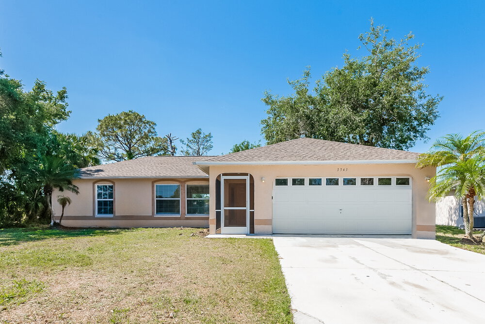 Foto principal - 3343 Senlac Ln