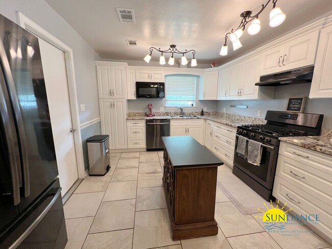 Building Photo - Charming 3BR/2BA Home in South Crestview –...