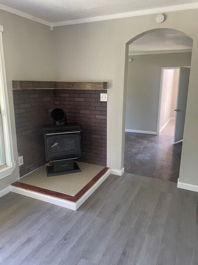 Foto del edificio - 4405 Reese Creek Rd
