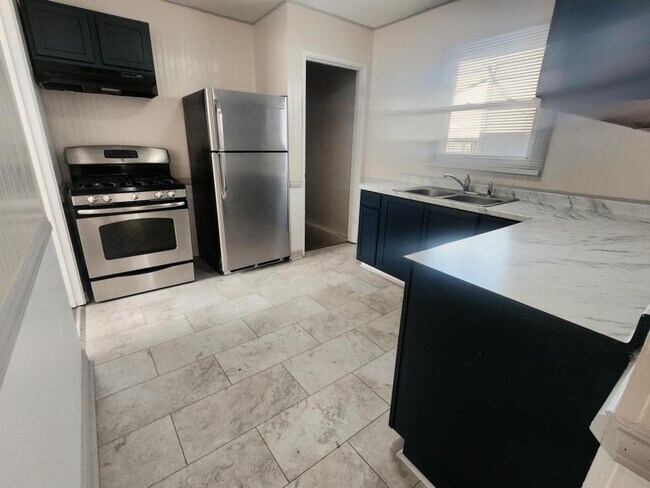 Foto del edificio - 2324 Buchanan St