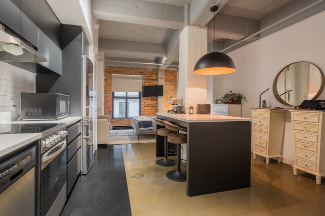 Photo du bâtiment - 110 Rue Sainte-Thérèse