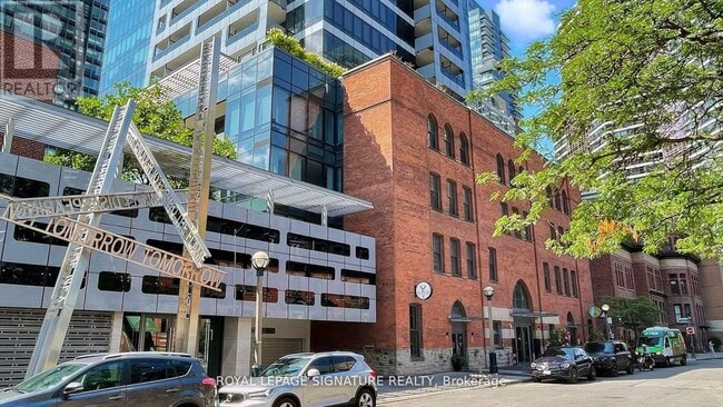Building Photo - 5 St Joseph St