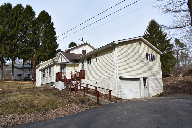 Building Photo - 18662 Black Rd