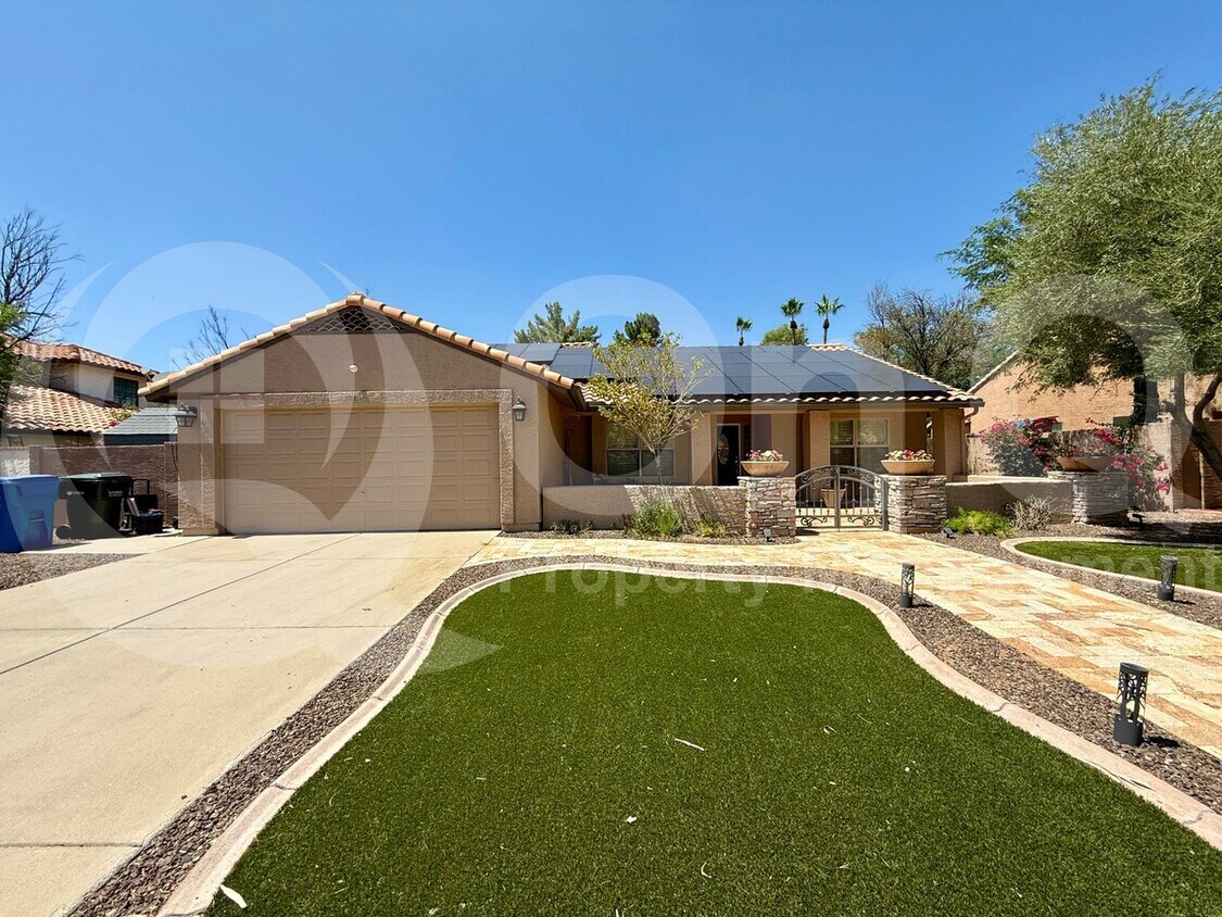 Primary Photo - 5508 E Kings Ave