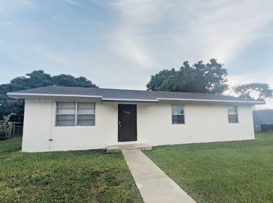 Foto principal - 14982 SW 302nd Terrace