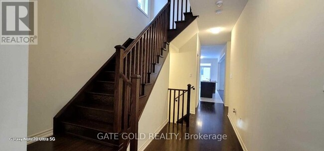 Building Photo - 19 Truffle Ct
