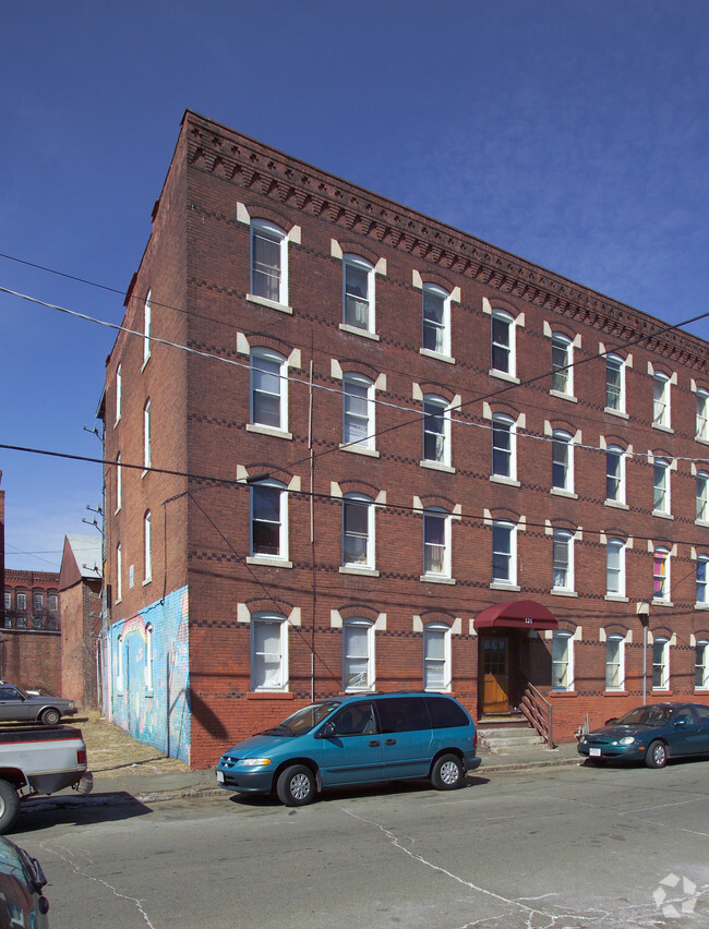 Building Photo - 127-129 Clemente St