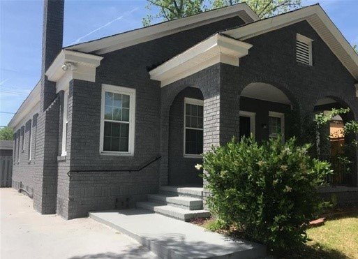 Building Photo - Large 4BR/2BA Downtown House Walking Dista...