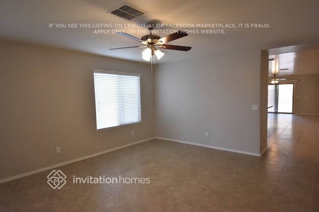 Foto del edificio - 16185 W Winslow Dr