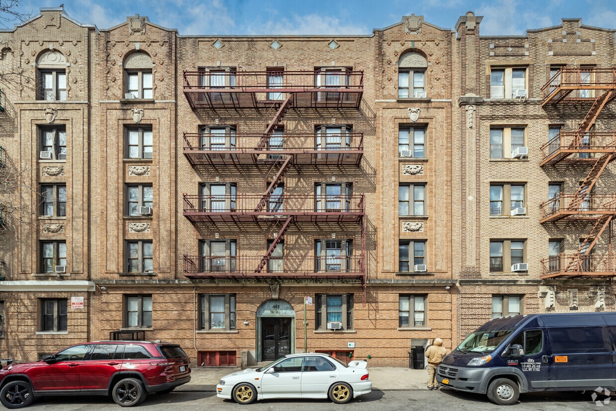 Building Photo - 30-80 32nd St