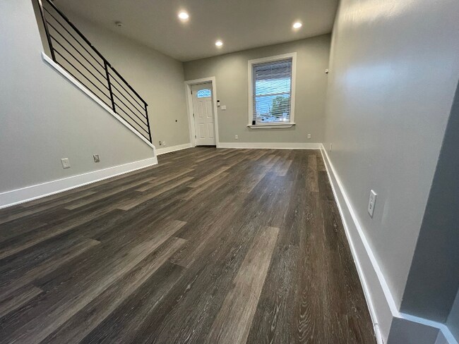 Foto del edificio - 902 S Yewdall St