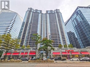 Building Photo - 4968-4968 Yonge St