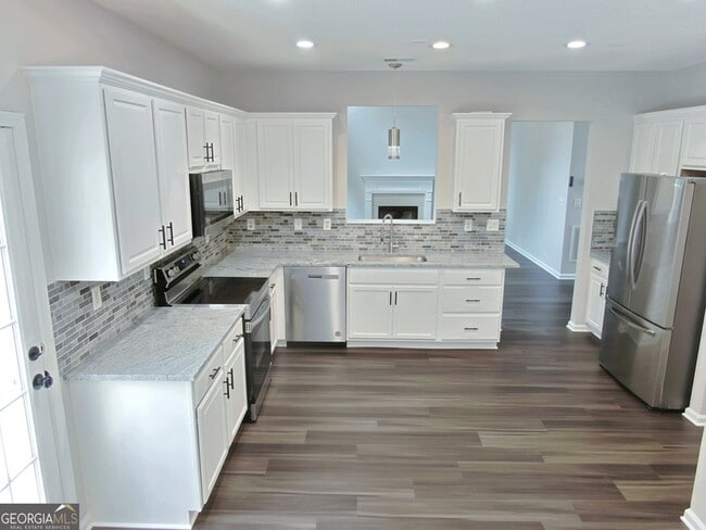 Building Photo - 3225 Blackwood Ln