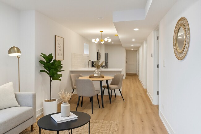 Foto del edificio - 3605 N Bell Ave