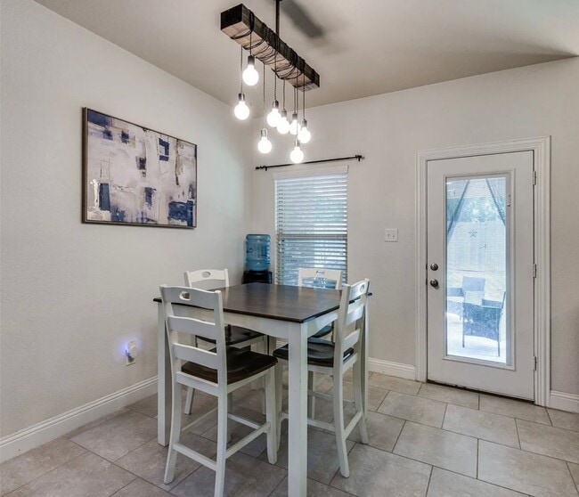 Foto del edificio - 3905 Shadewell St