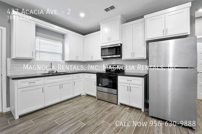 Foto del edificio - 437 E Acacia Ave