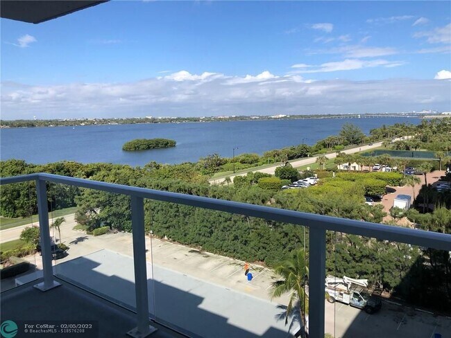 Foto del edificio - 3450 S Ocean Blvd