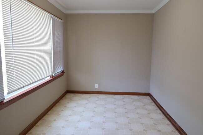 Dining Room - 1116 Bliss Dr