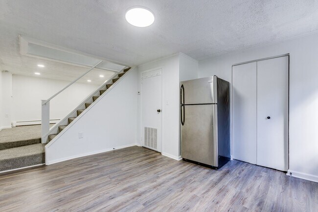 Foto del edificio - 2675 S 18th St