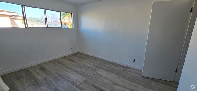 Building Photo - 24648 Eshelman Ave