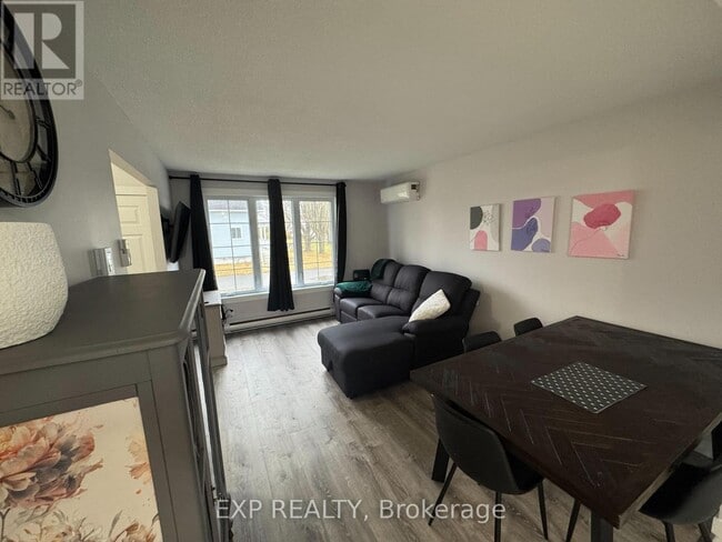 Building Photo - 1 Jacques St