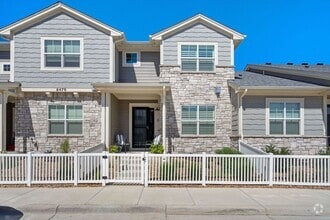 Building Photo - 8479 Cromwell Dr