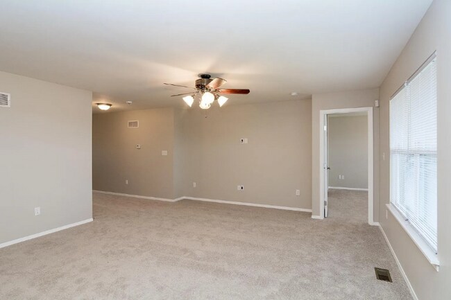 Building Photo - 356 Rock Ridge Rd