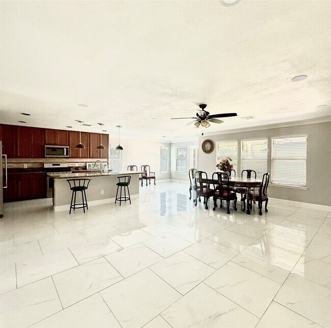 Foto del edificio - 18603 Morgans Forest Ln