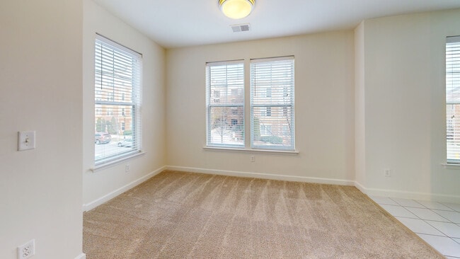 Interior Photo - The Courts at Huntington Station