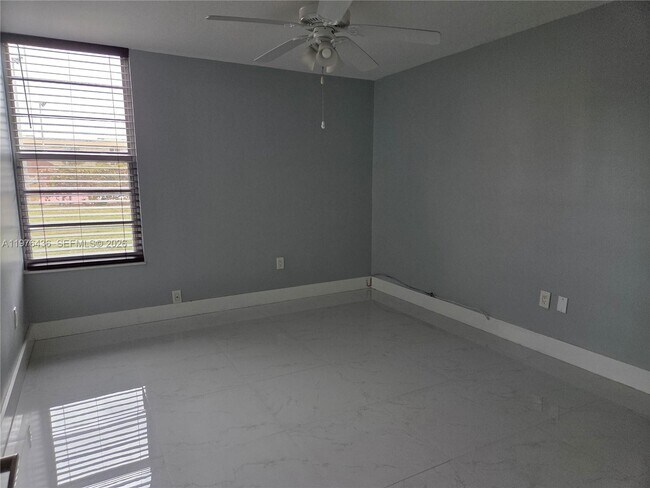 Foto del edificio - 506 NW 87th Ave