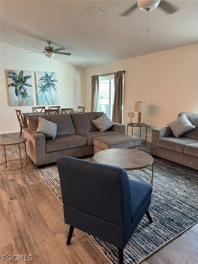 Foto del edificio - 1618 NW 5th Pl