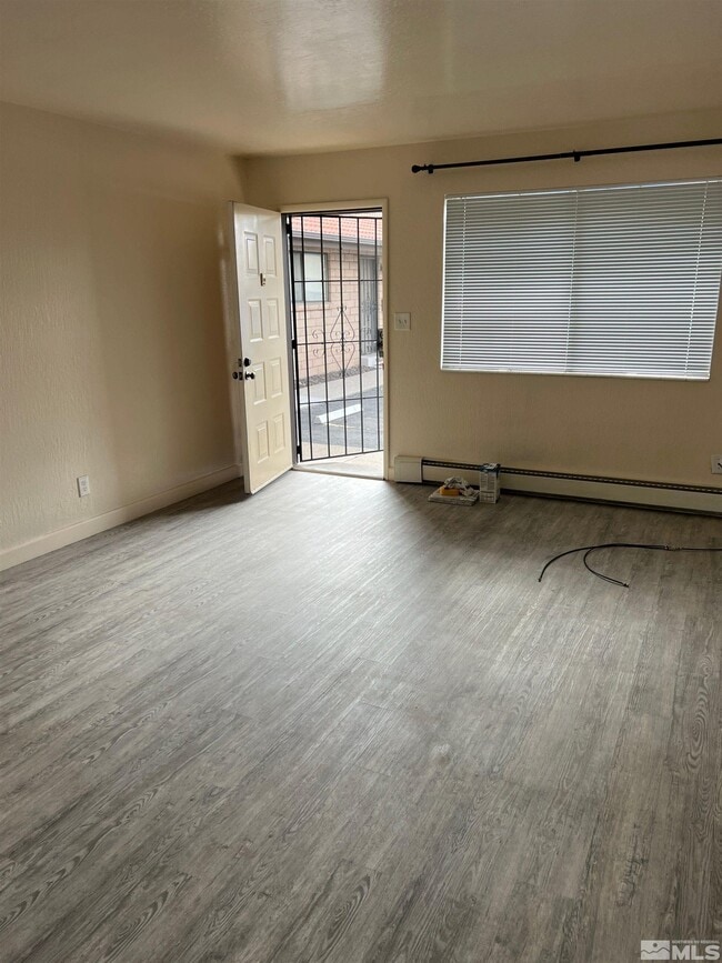 Building Photo - 1540 G St