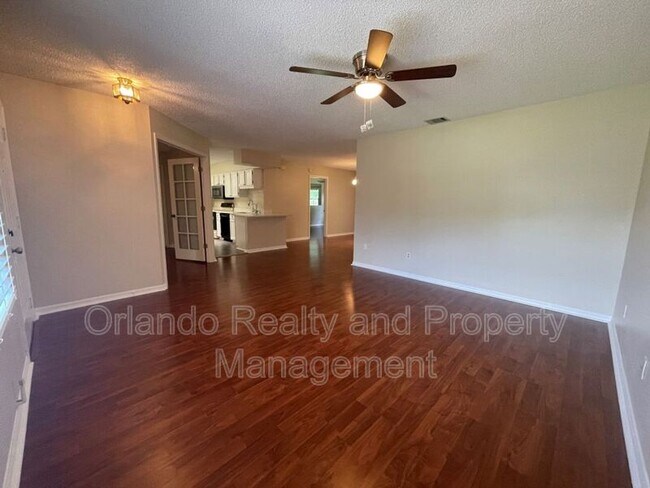 Building Photo - 1133 Monroe Ave