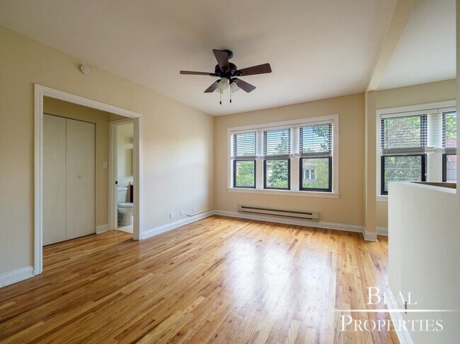 Foto del edificio - 1 bedroom in CHICAGO IL 60640