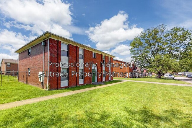 Foto del edificio - 4824 Sebree Ln