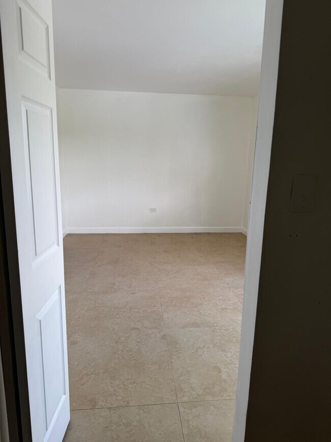 Foto del edificio - 3025 W Missionwood Cir