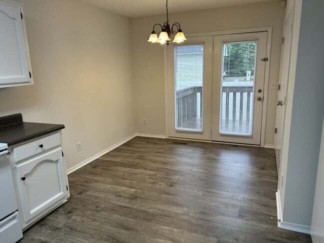 Foto del edificio - 2 Bed, 2 Bath Apartment for Rent Close to TTU