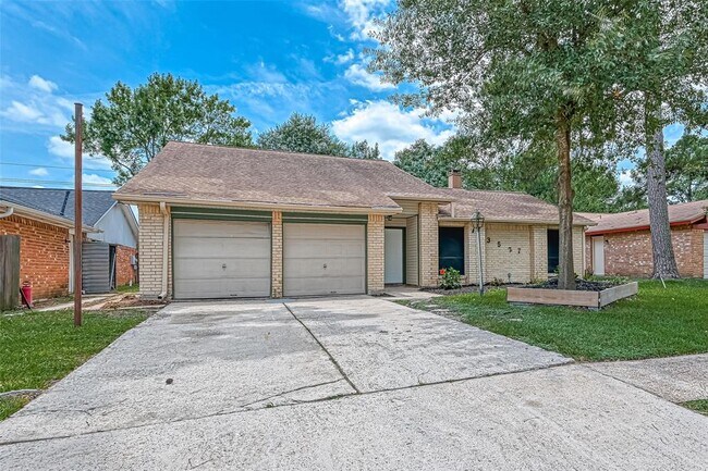 Foto del edificio - 3527 Acorn Springs Ln