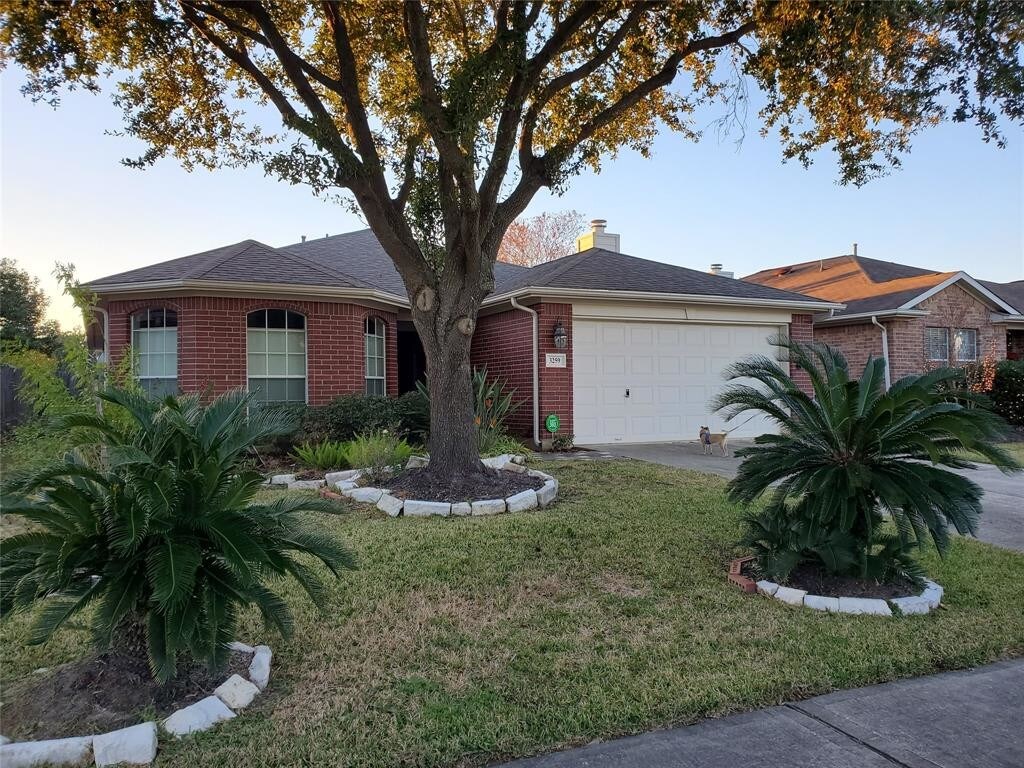 Foto principal - 3259 Enchanted Hollow Ln