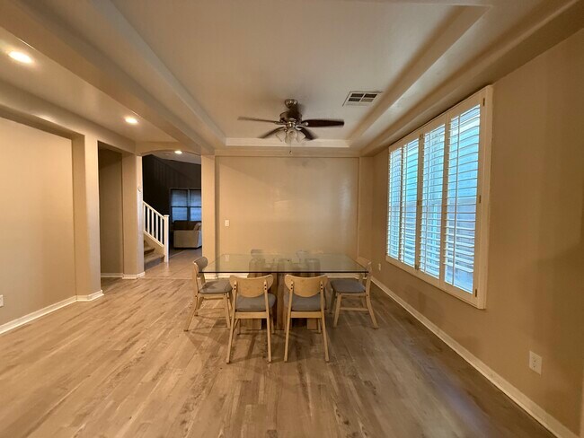 Dining room - 6709 S 40th Ave