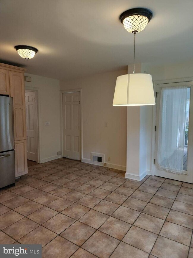 Foto del edificio - 3916 48th St NW