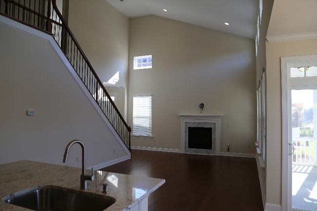 Foto del edificio - 123 Acorn Hollow Pl