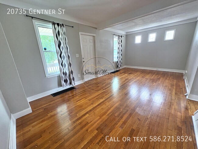 Building Photo - 20735 Gentner St