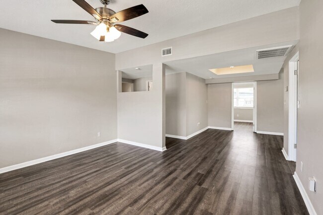 Foto del edificio - 5431 54Th Ave N