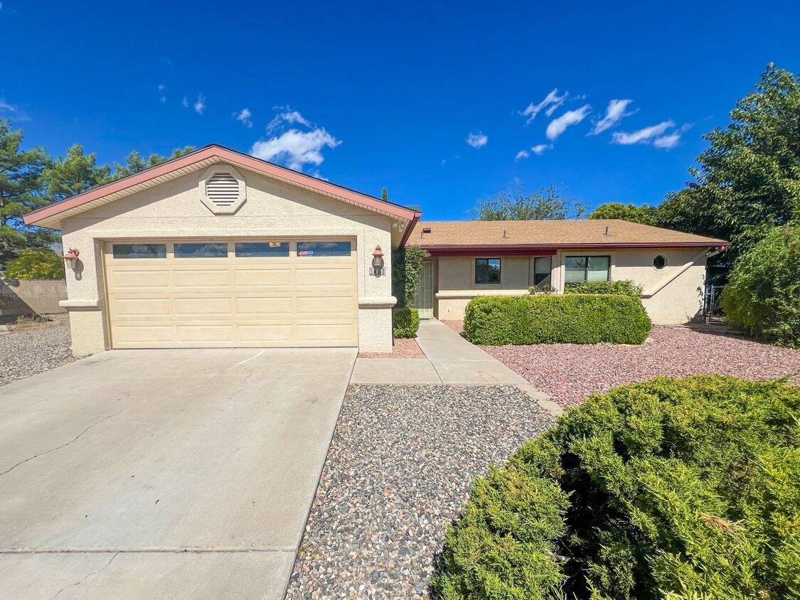 Primary Photo - HOUSE - CLARKDALE